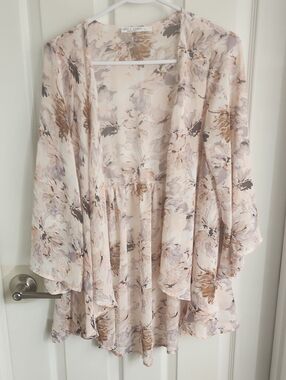 Chris & Carol Floral Chiffon Coverup in Blush, Taupe & Gray